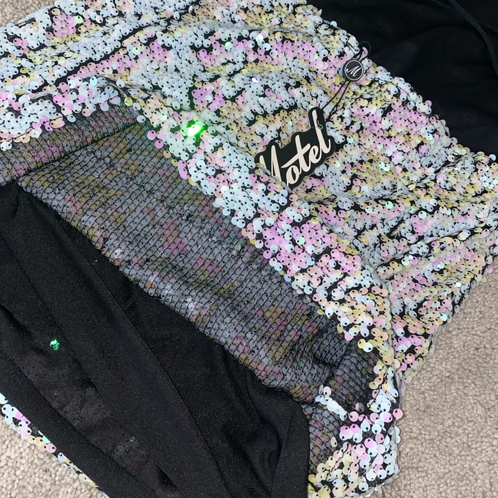 Motel Rocks Unicorn Irridescent Sequin Hedi Dress - Picture 13 of 16